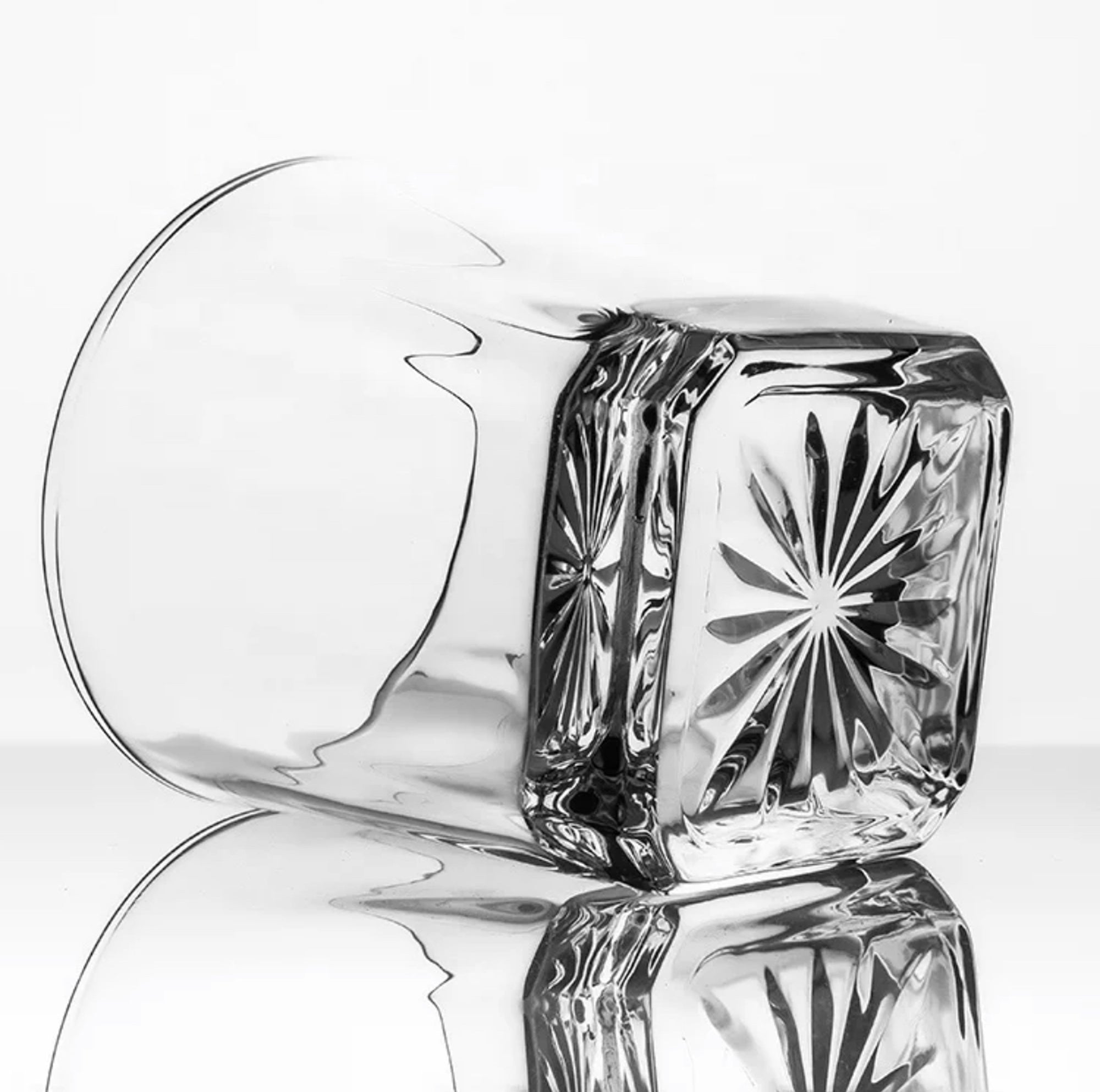 Signature Square Cut Whiskey Glasses - Set of 4